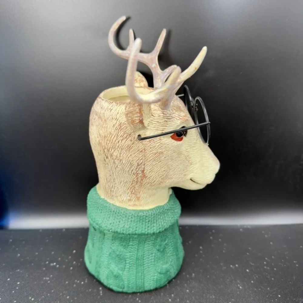 Ashland Deer Head Vase Vessel Decorative Container Glasses Green Sweater‎ Resin